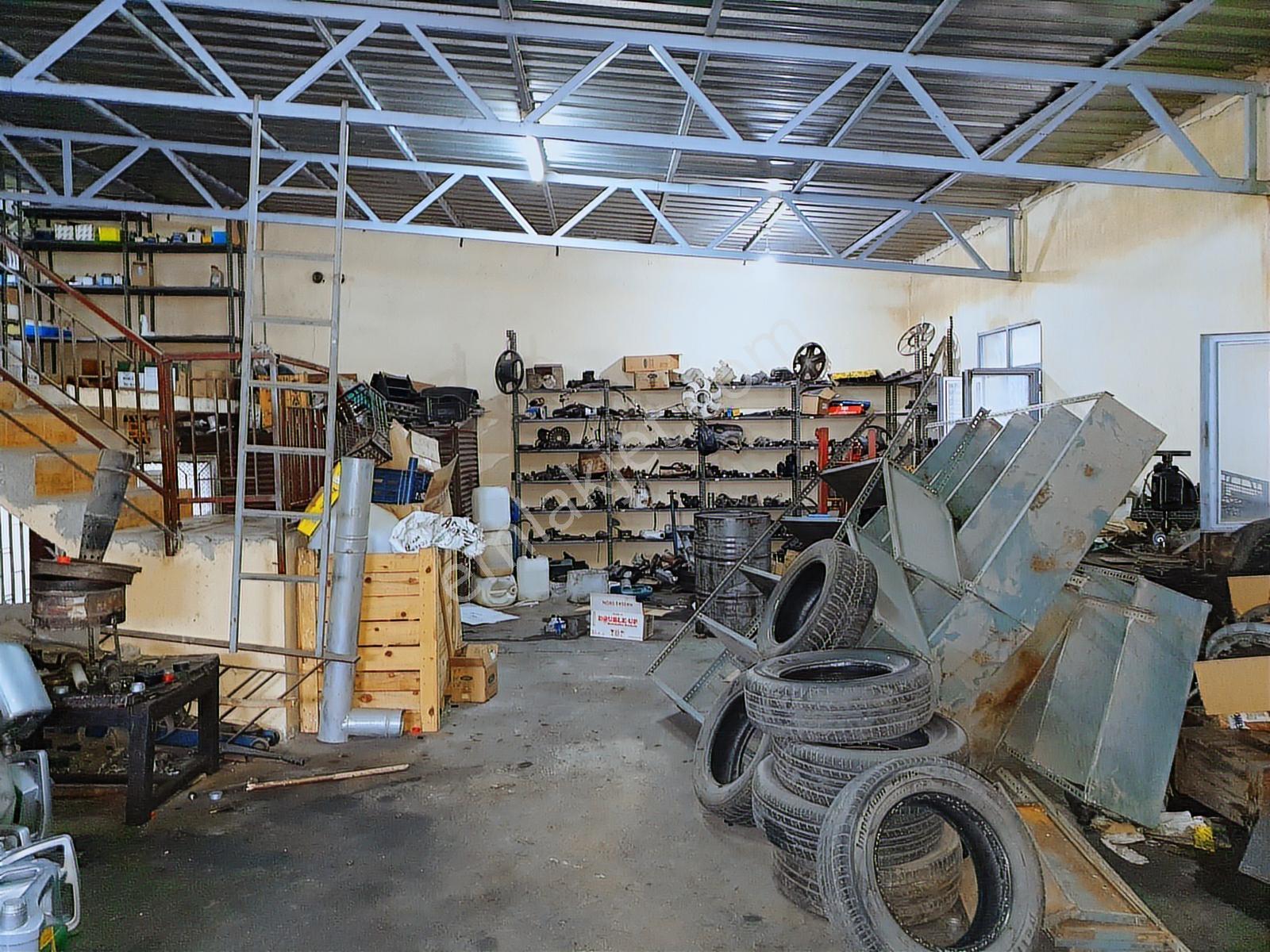 İlke' Den Sanayi Sitesinde Asma Katlı 308 M2 Satılık Dükkan - Görsel 4