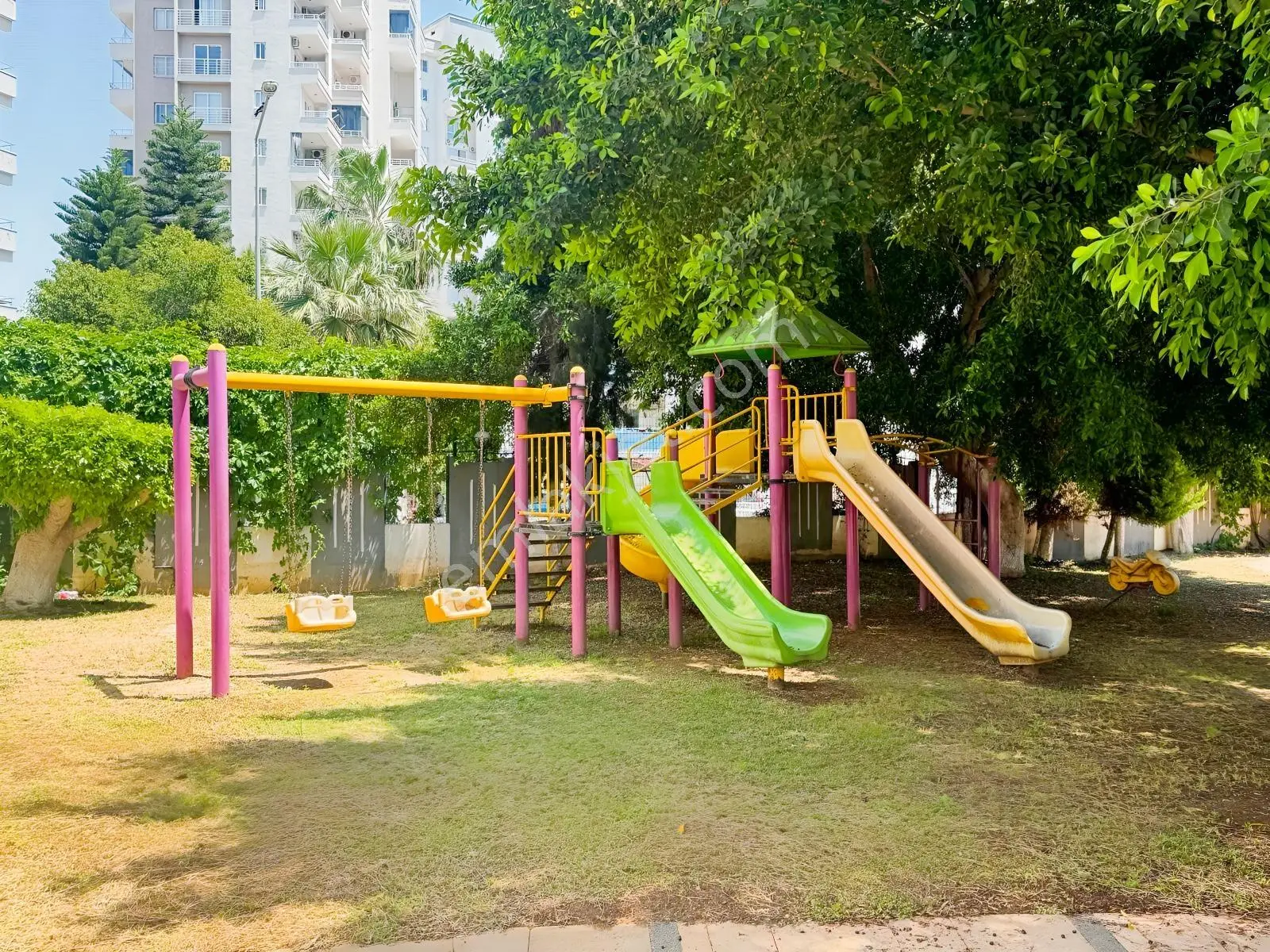 İlke'den Çiftlikköy'de Deniz Manzaralı Geniş Masrafsız 3+1.. - Görsel 3