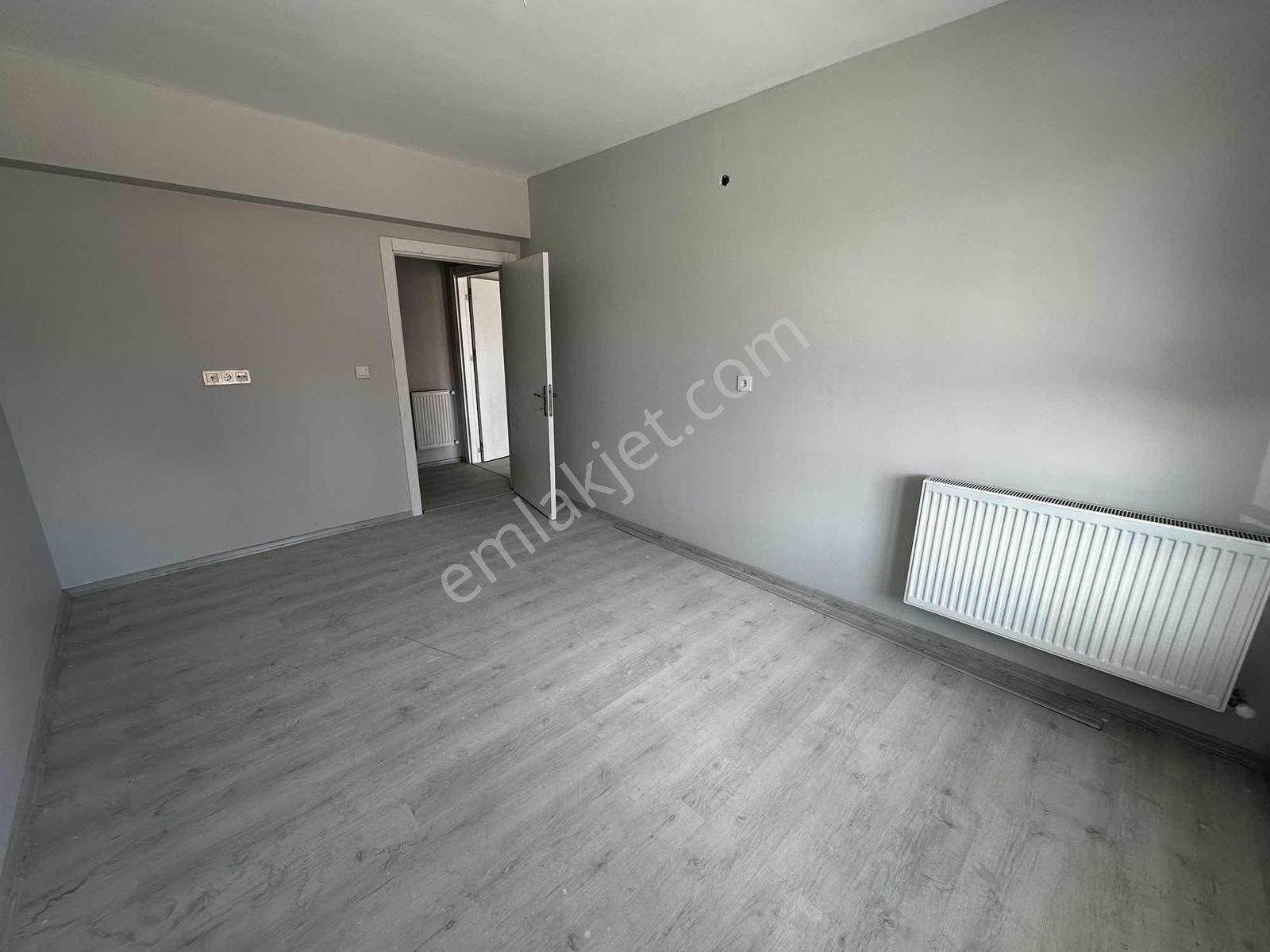 Asrın Emlak'tan Acil Yeşilyurt Mh.satılık 3+1 Full Yapılı Daire - Görsel 35