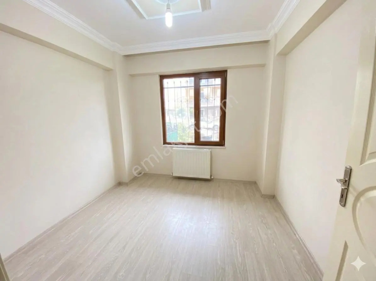 Kendine Ait Geniş Bahçe Kullanımlı 2+1 Daire^^tamamı Bu Fiyata^^ - Görsel 9
