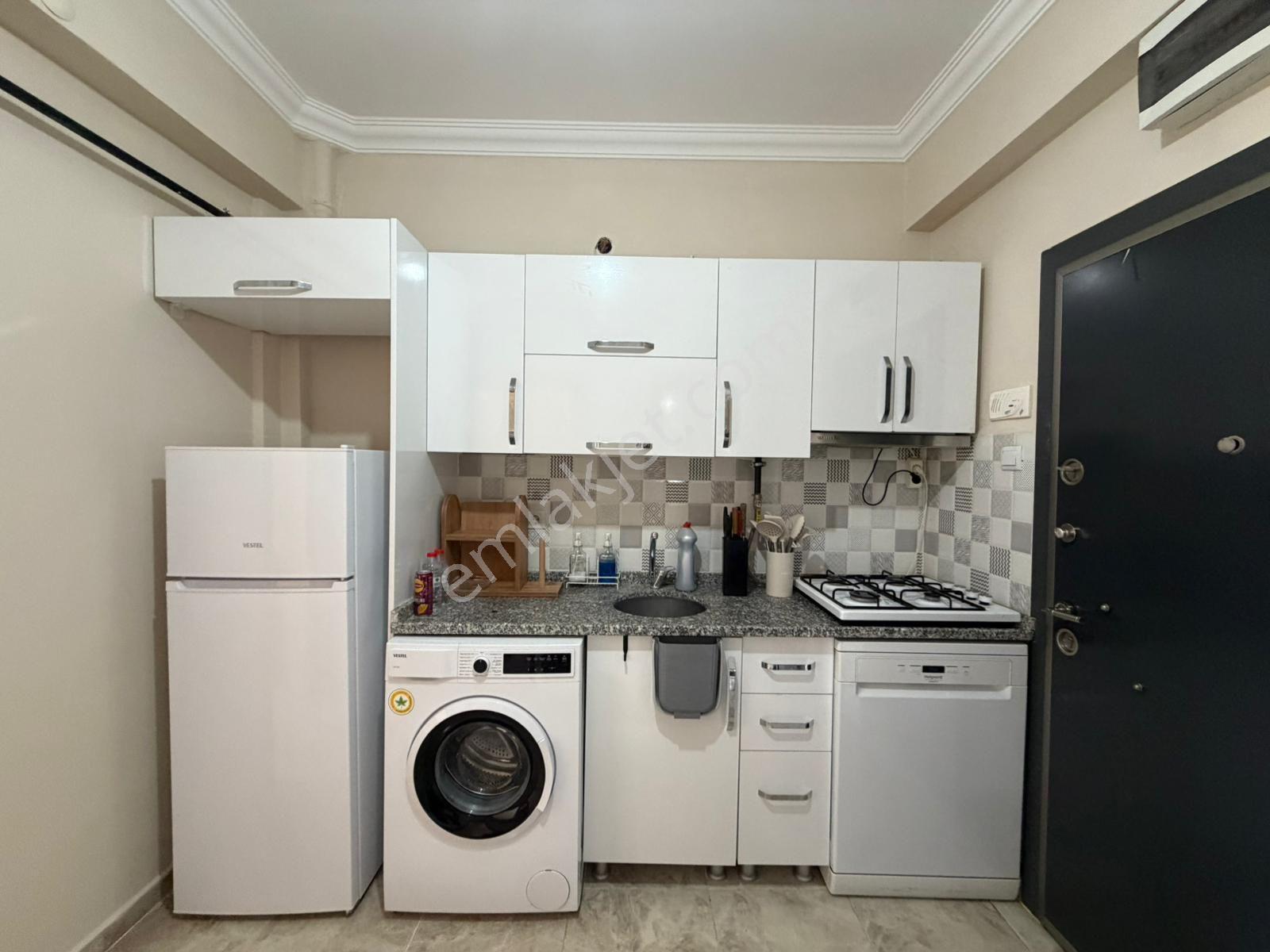 Çağdaş Rezidansta Kiralık 2+0 Eşyalı Balkonlu Arakat Daire - Görsel 7
