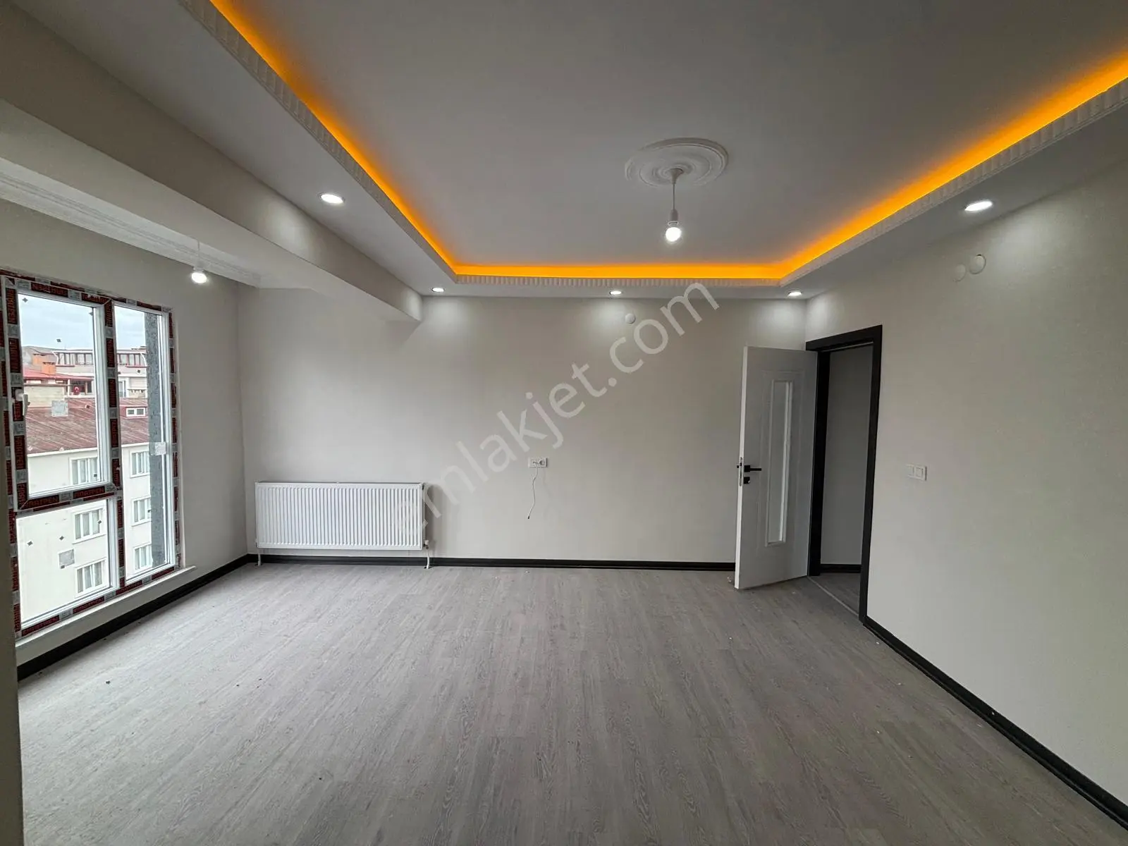 **eryıldız İnşaat'tan**acill Adliye & Devlet Hastanesi Yanı 2+1*