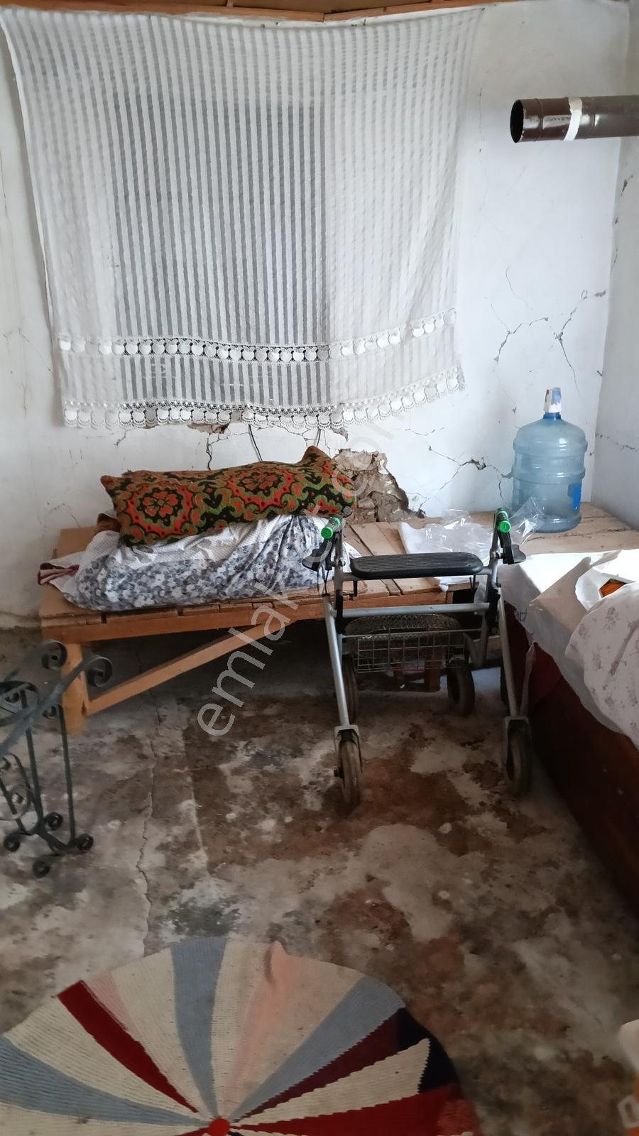 Elmalı Merkez Satılık 2 Katlı Müstakil Kerpiç Ev - Görsel 26