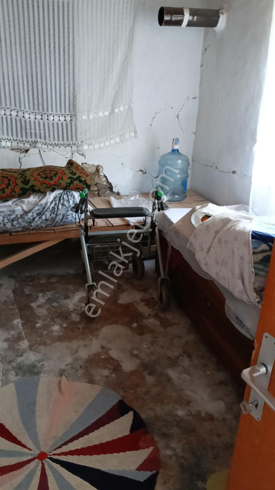 Elmalı Merkez Satılık 2 Katlı Müstakil Kerpiç Ev - Görsel 13