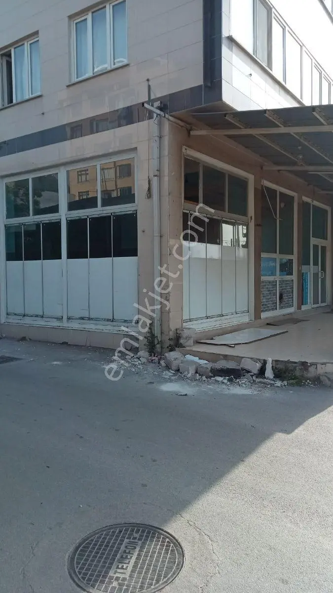 Ankara Caddesinde Kiralık İşyeri