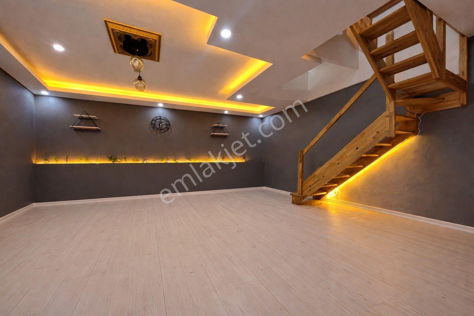 Beylkdüzü Özgür Yapı'dan Ultra Lüks 4+1 Ters Dubleks Daire - Görsel 28