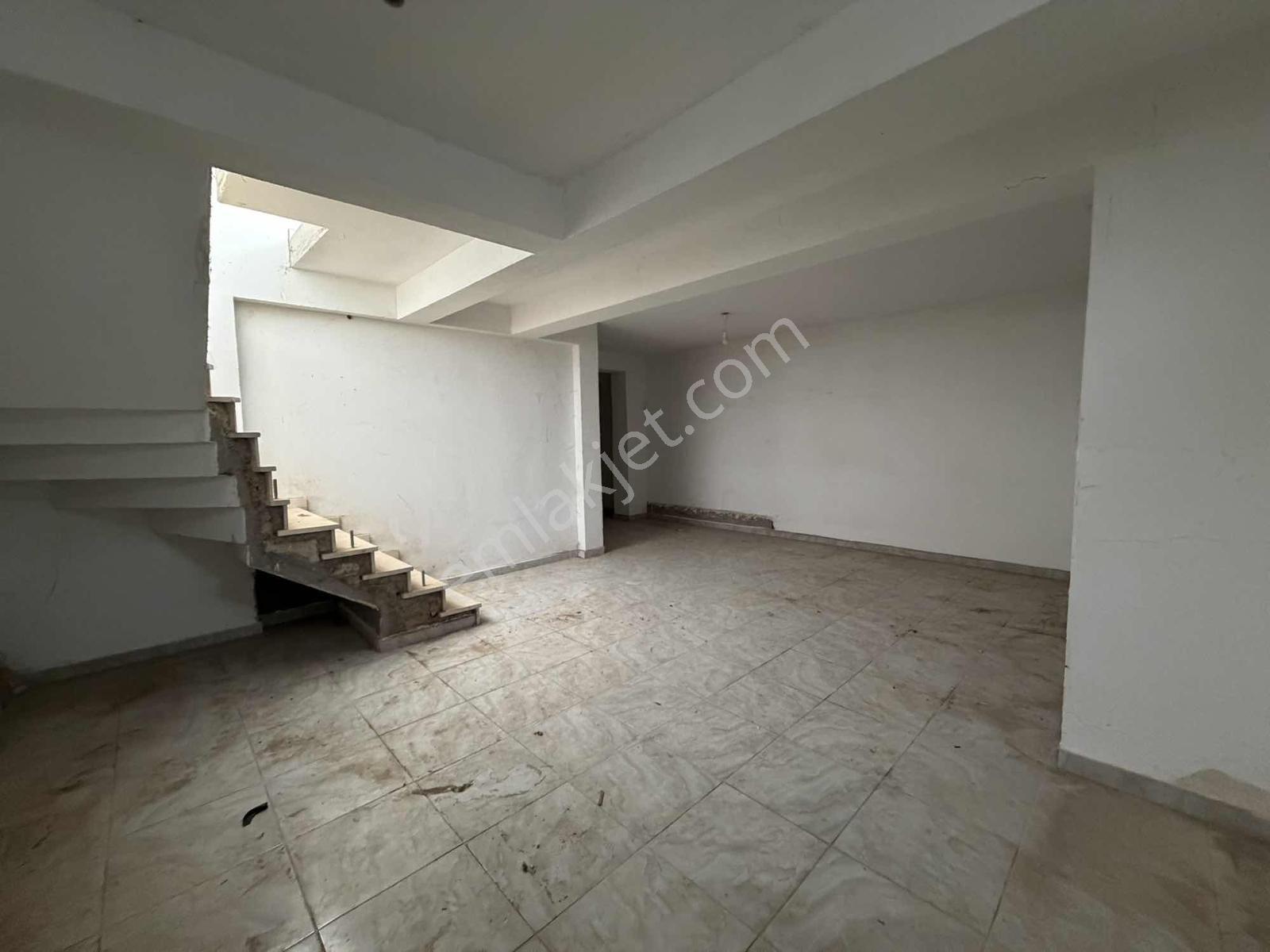 Çekmeköy Çatalmeşe Mahallesi'nde 450 M2 Kiralık Dükkan - Görsel 9