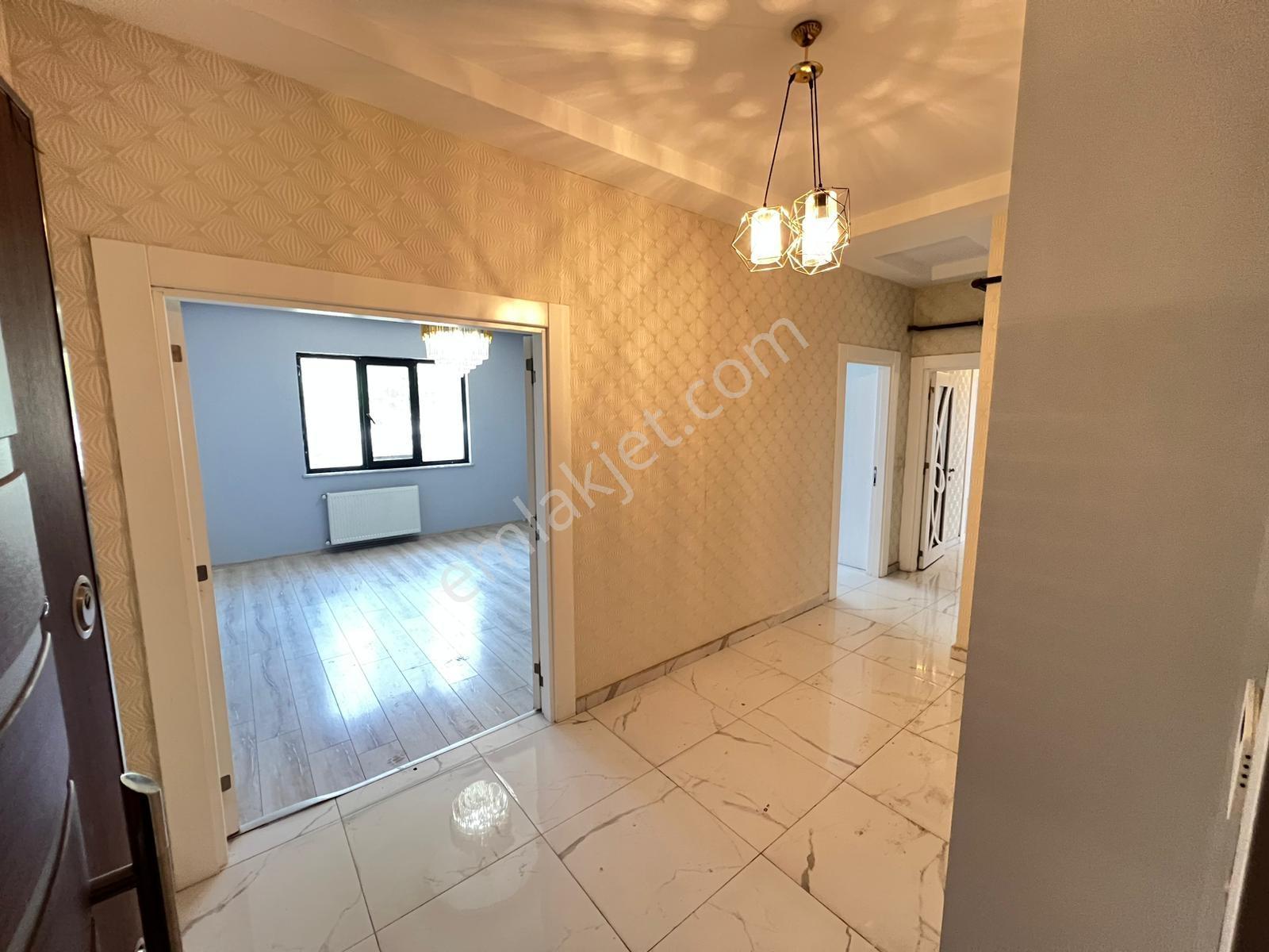 Millioğlu İnşaat'tan Beykent'te 3+1 Kiralık Lüx Daire - Görsel 13