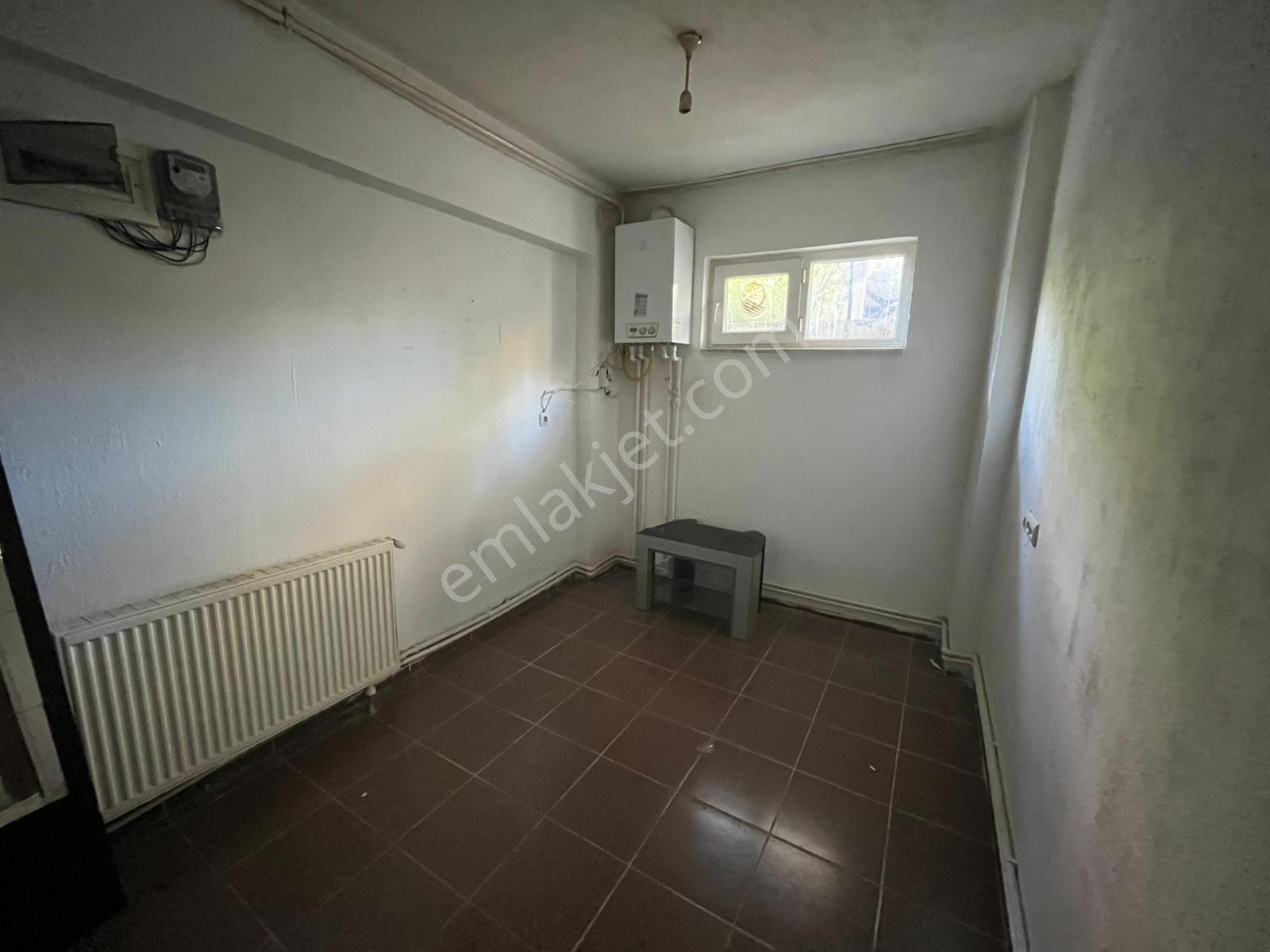 Muğla Kötekli'de Üniversiteye Yakın Kiralık 2+1 Bodrum Kat Daire - Görsel 2