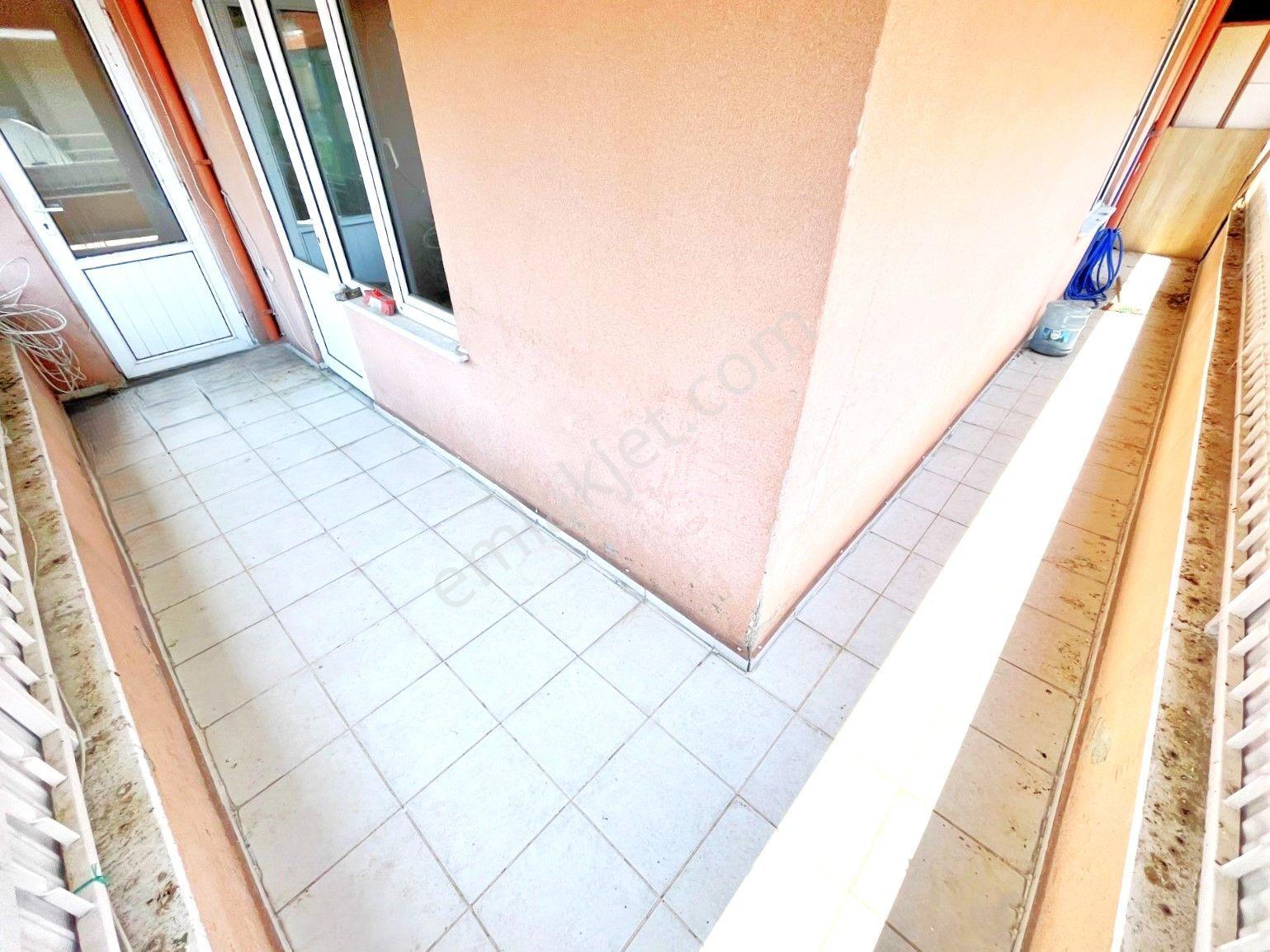 Aygül'den Akçay'da Siteiçi Denize Yakın Ayrı Mutfaklı Geniş Balkonlu Kelepir Fiyata 2+1satılık Daire - Görsel 32