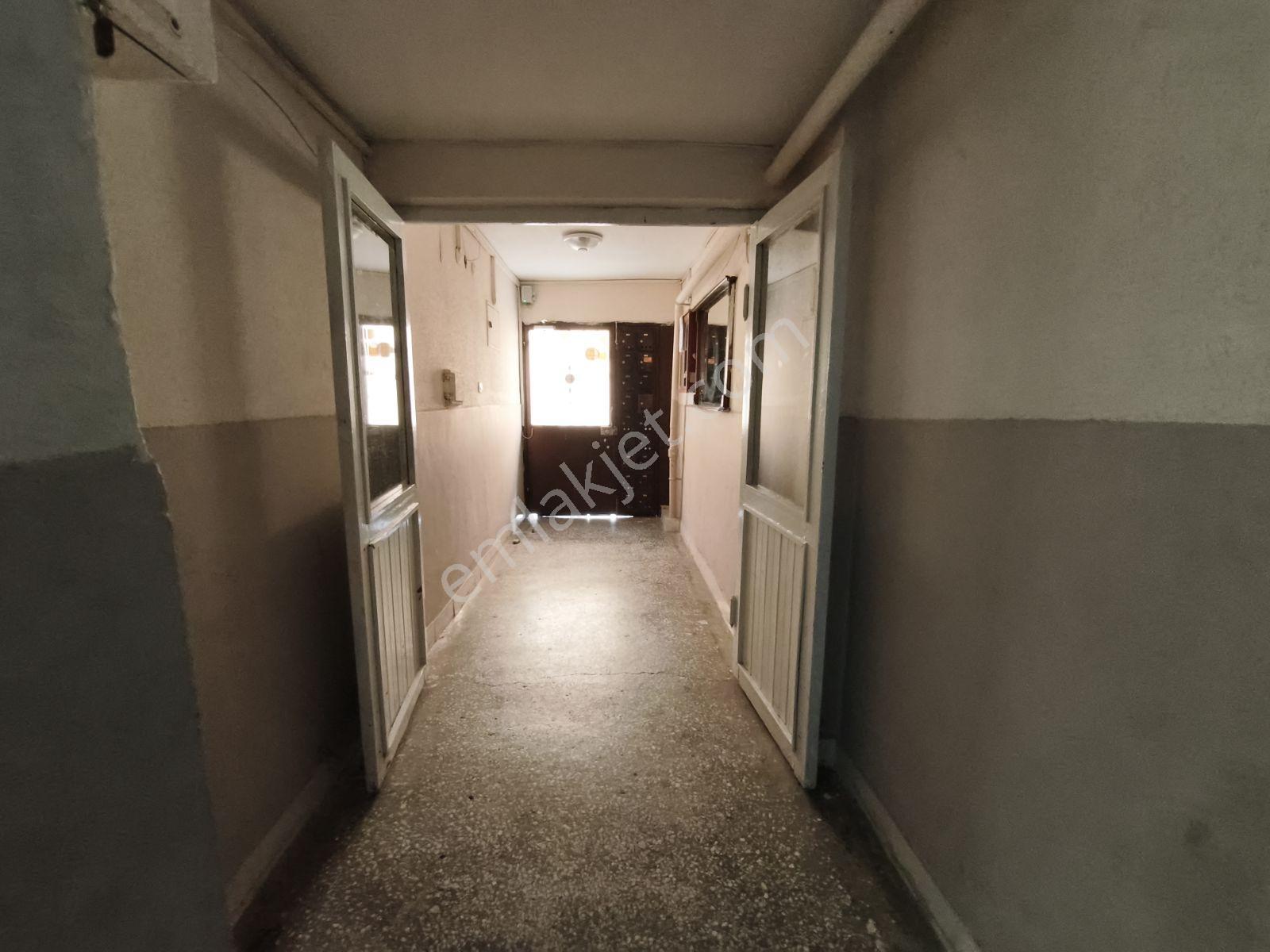 Yunus Emre Caddesi Ve İncirli Lisesi Yakını 3+1 Satılık Daire - Görsel 22