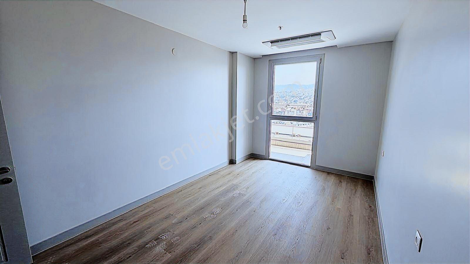 Megapol İzmir Projesinde Kiralık 1+1 Rezidans - Görsel 32