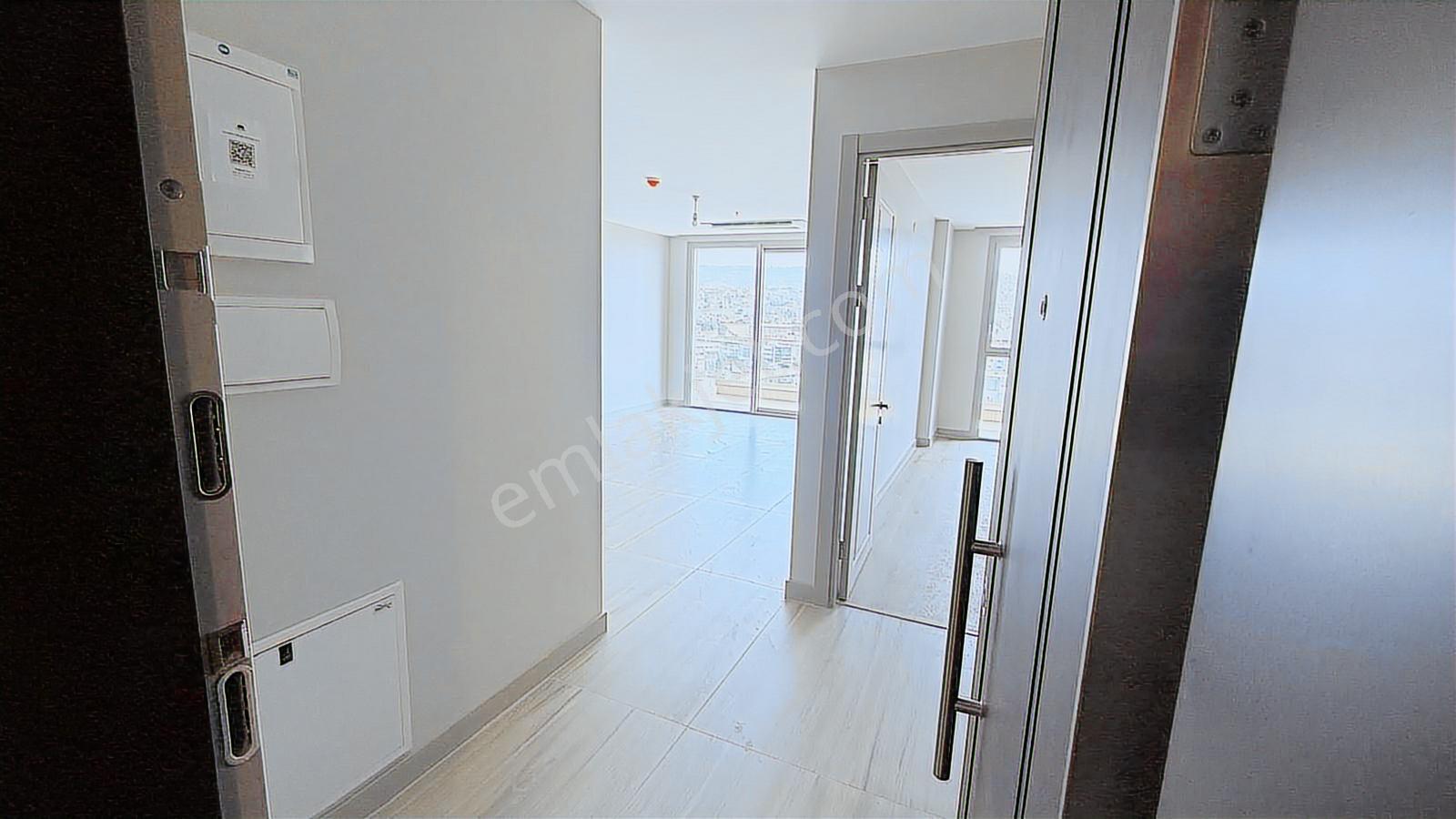 Megapol İzmir Projesinde Kiralık 1+1 Rezidans - Görsel 19