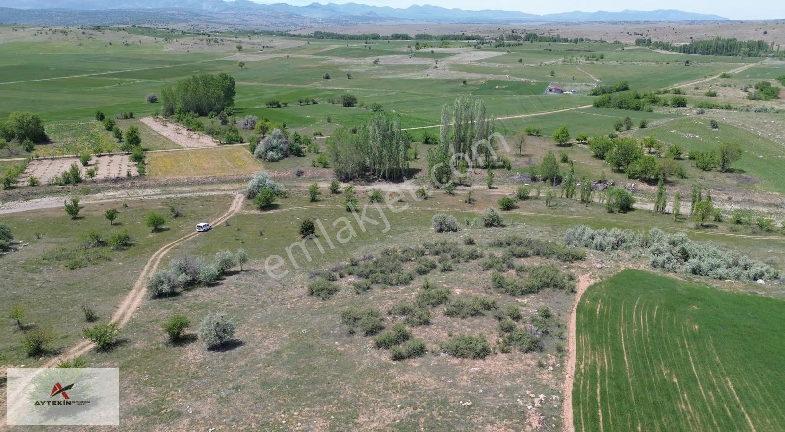Akören Tülce De 2.050 M² Müstakil Tapulu Tarla - Görsel 11
