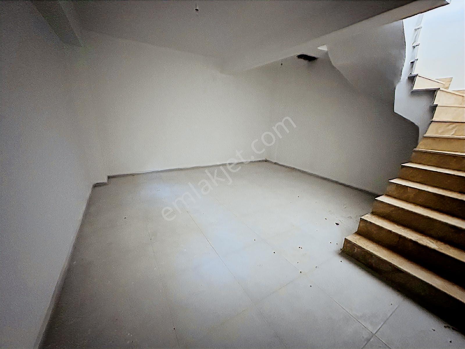 Poyraz Dan Ünsal Mah. Acil Satılık 200m² Hazır Kiracılı Dükkan - Görsel 7