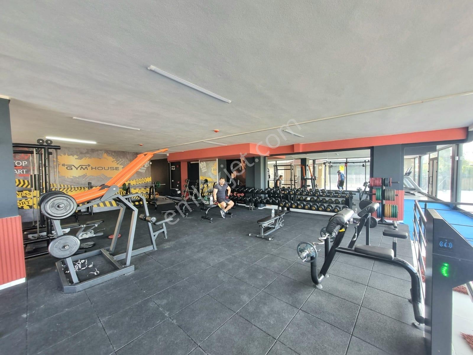 Poyraz Dan Ünsal Mah. Acil Satılık 200m² Hazır Kiracılı Dükkan - Görsel 5