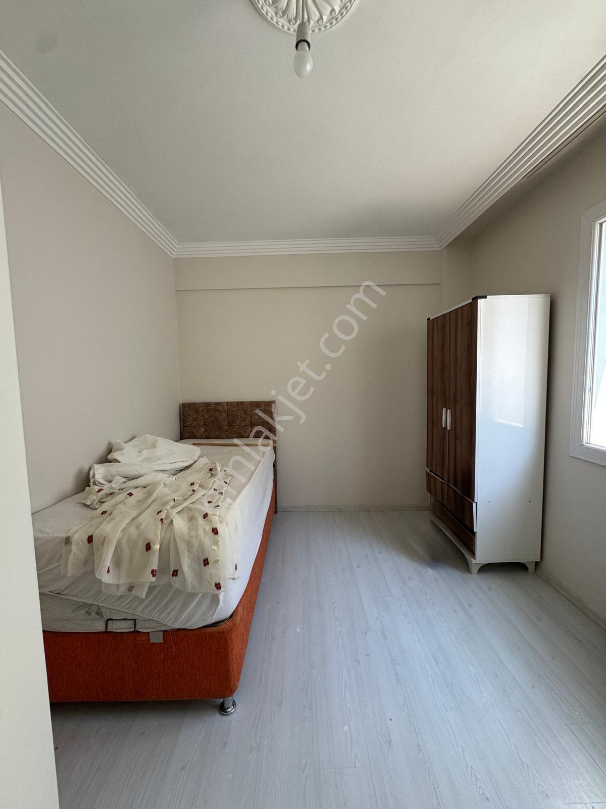 Zeki Emlak'tan Muradiye Mahallesinde 2+1 Eşyalı Kiralık Daire - Görsel 10