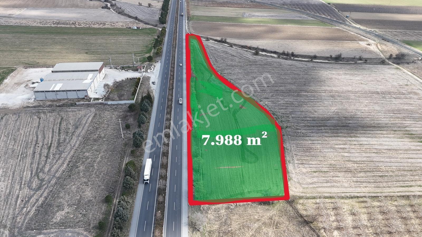C21 Loft'tan Bozkurt Alikurt'da Anayol Cepheli Satılık Tarla. - Görsel 4