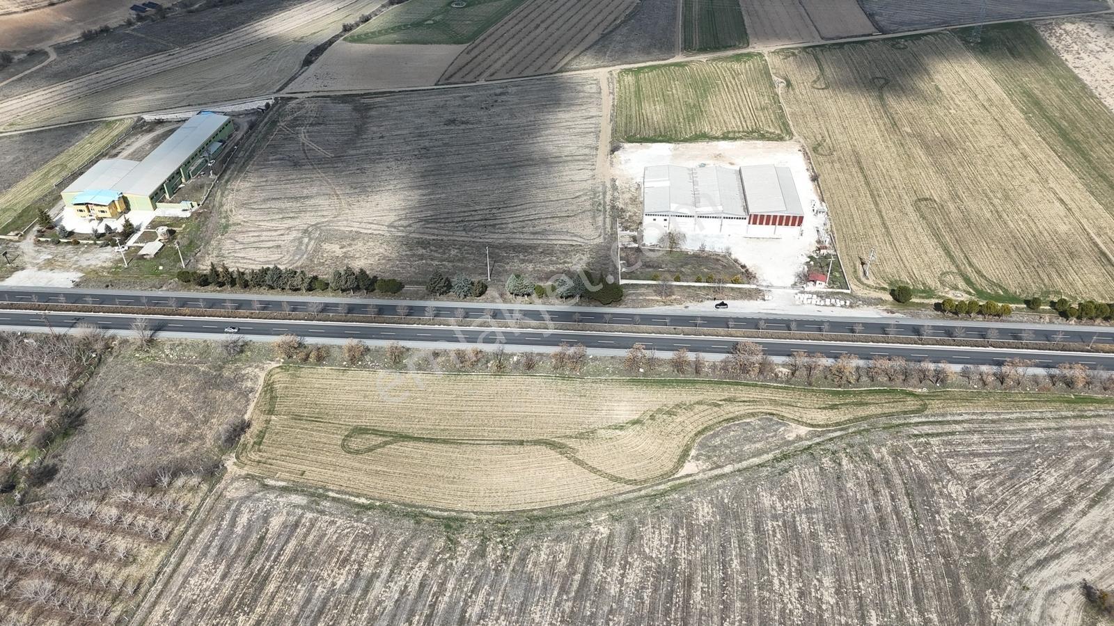 C21 Loft'tan Bozkurt Alikurt'da Anayol Cepheli Satılık Tarla. - Görsel 7