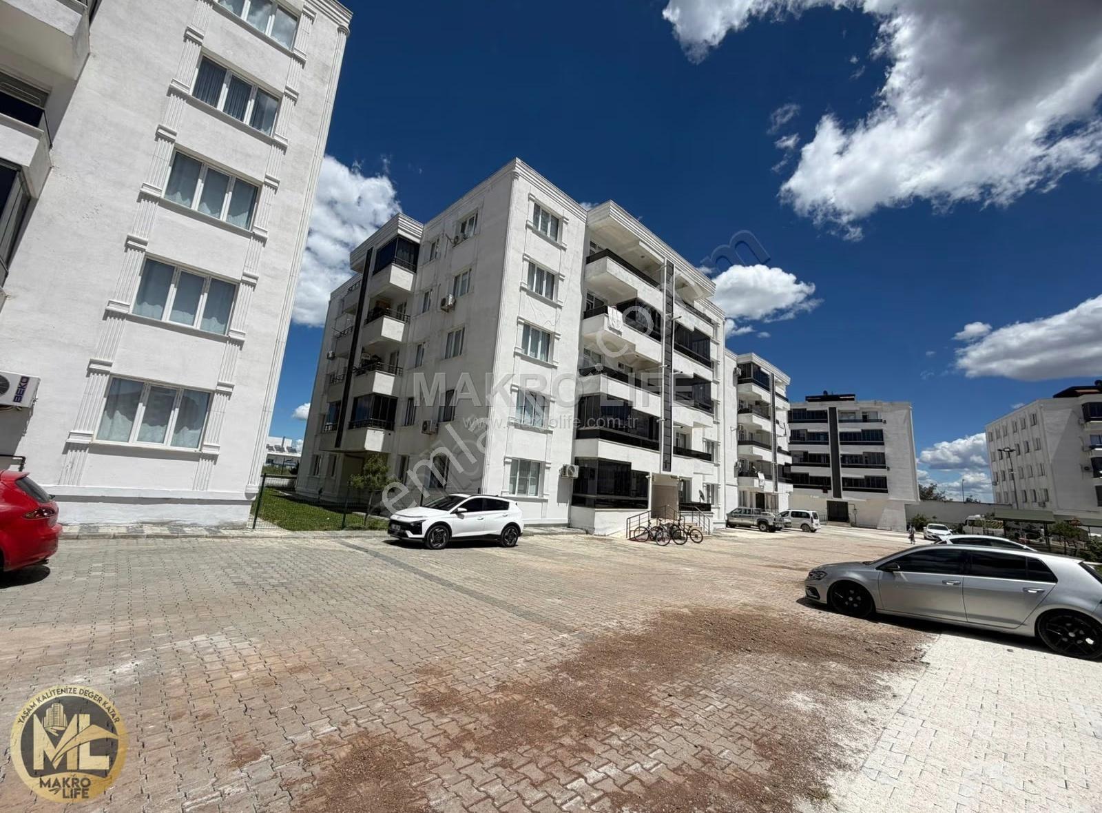 Bağcılarda Yatay Mimari 3+1 Lüks Satılık Daire - Görsel 4