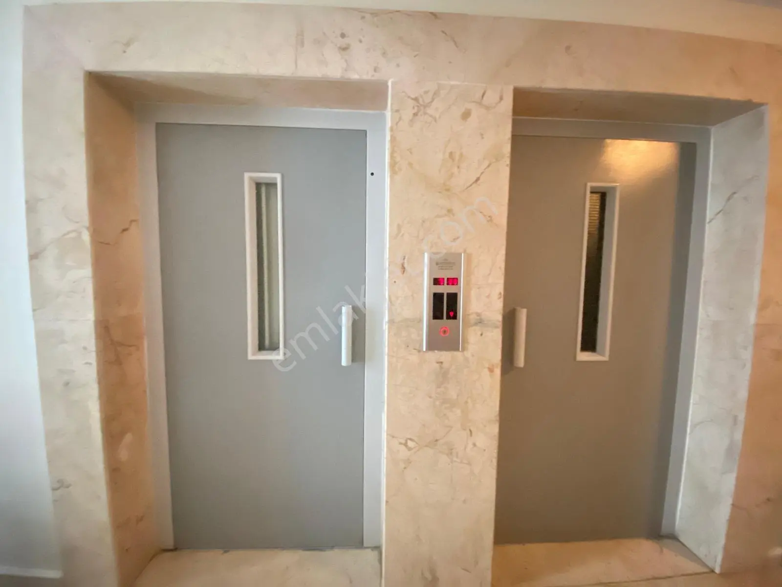Esenyurt Kıptaş 2 Evlerı'nde Güvenlıklı Sıte İçınde 2+1 Satılık Aıle Daıresı - Görsel 4