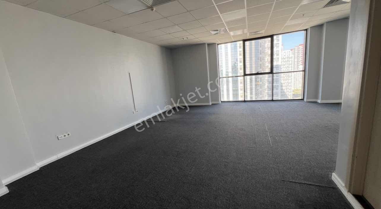 Beylikdüzü E5 Kenarı Ginza Corner Kiralık Büro/ofis 110 M2 - Görsel 4