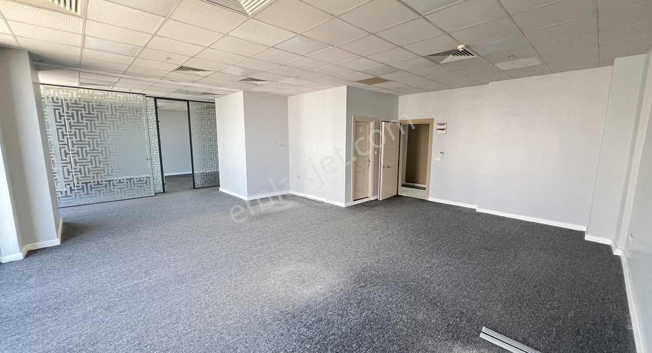 Beylikdüzü E5 Kenarı Ginza Corner Kiralık Büro/ofis 110 M2 - Görsel 18