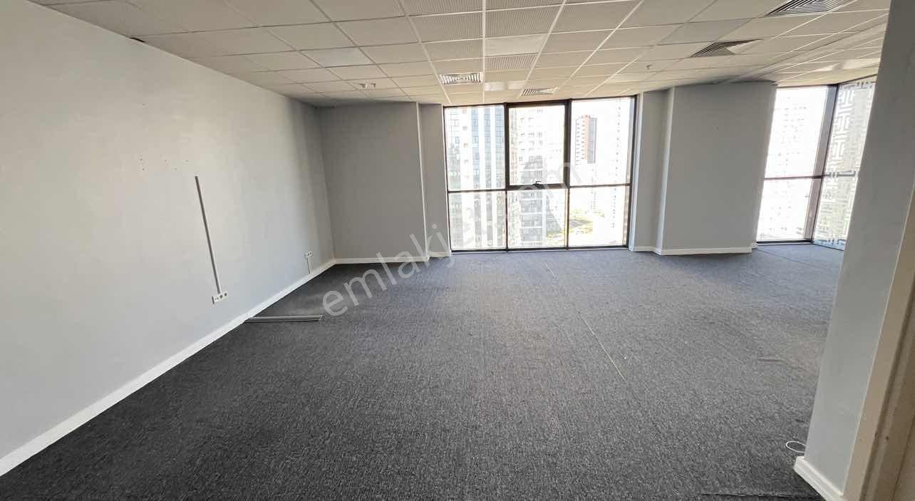 Beylikdüzü E5 Kenarı Ginza Corner Kiralık Büro/ofis 110 M2 - Görsel 5
