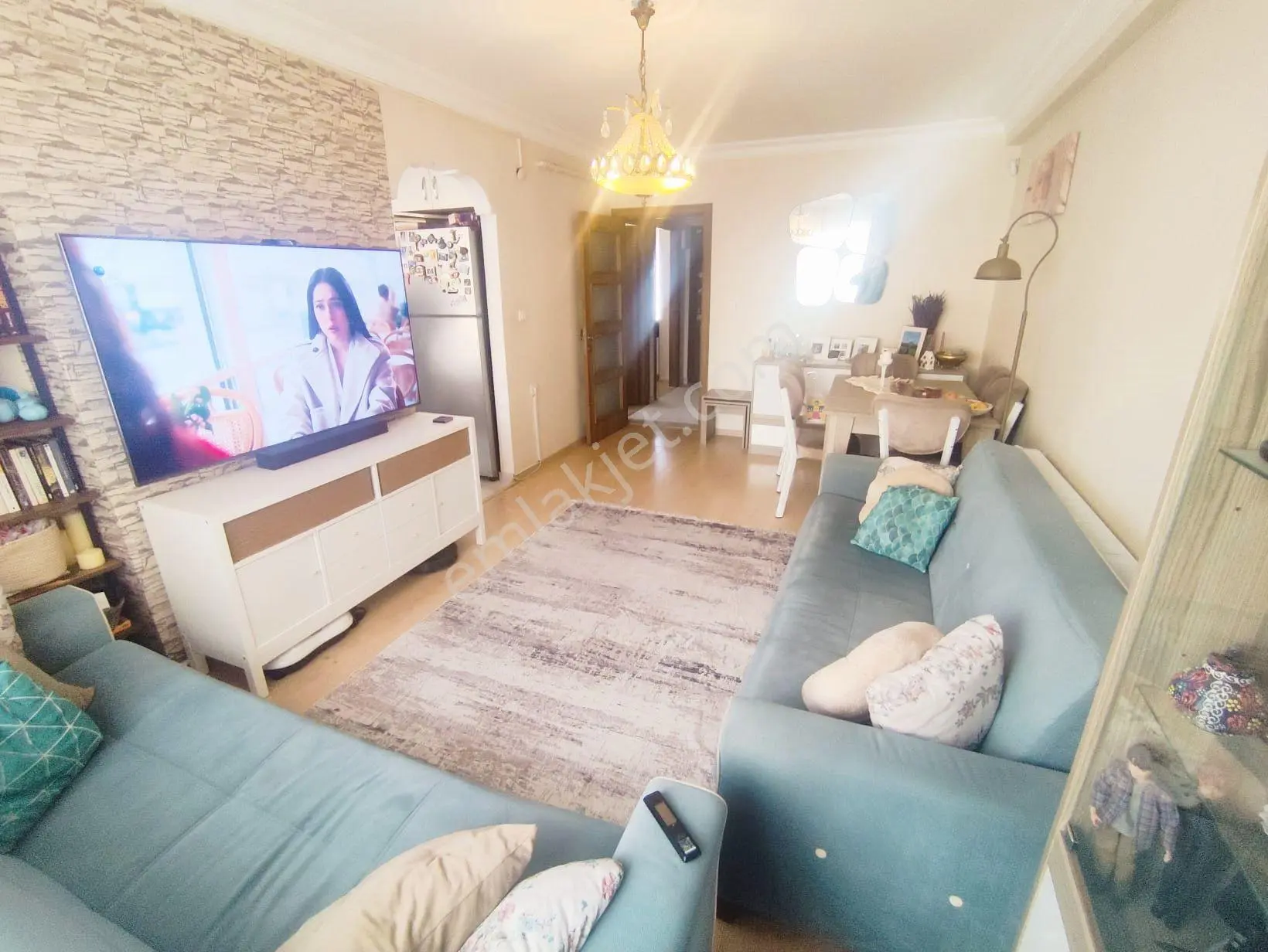 Mertcan Dan Adnan Kahveci Metroya Yürüme Arakat 2+1 İskanlı Fırsat Daire - Görsel 4