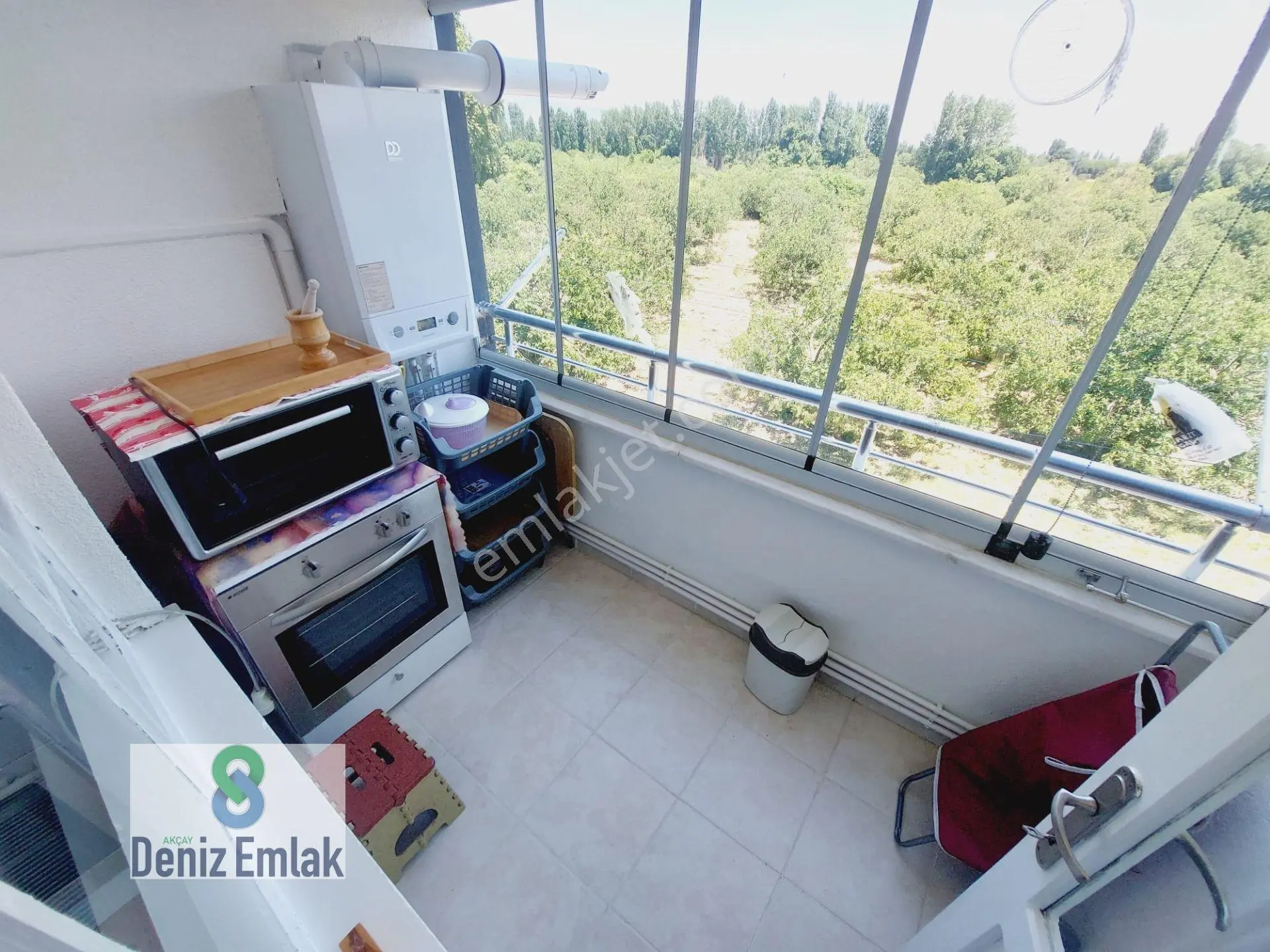 Edremit Altınkum'da Ferah Balkonlu Ebeveyn Banyolu Kiralık 3+1 Daire - Görsel 5