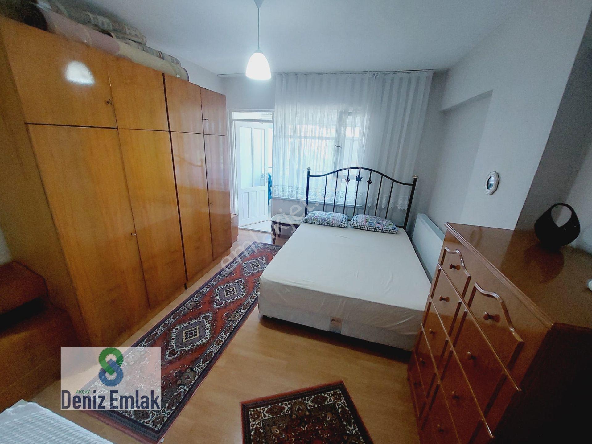 Edremit Altınkum'da Ferah Balkonlu Ebeveyn Banyolu Kiralık 3+1 Daire - Görsel 9