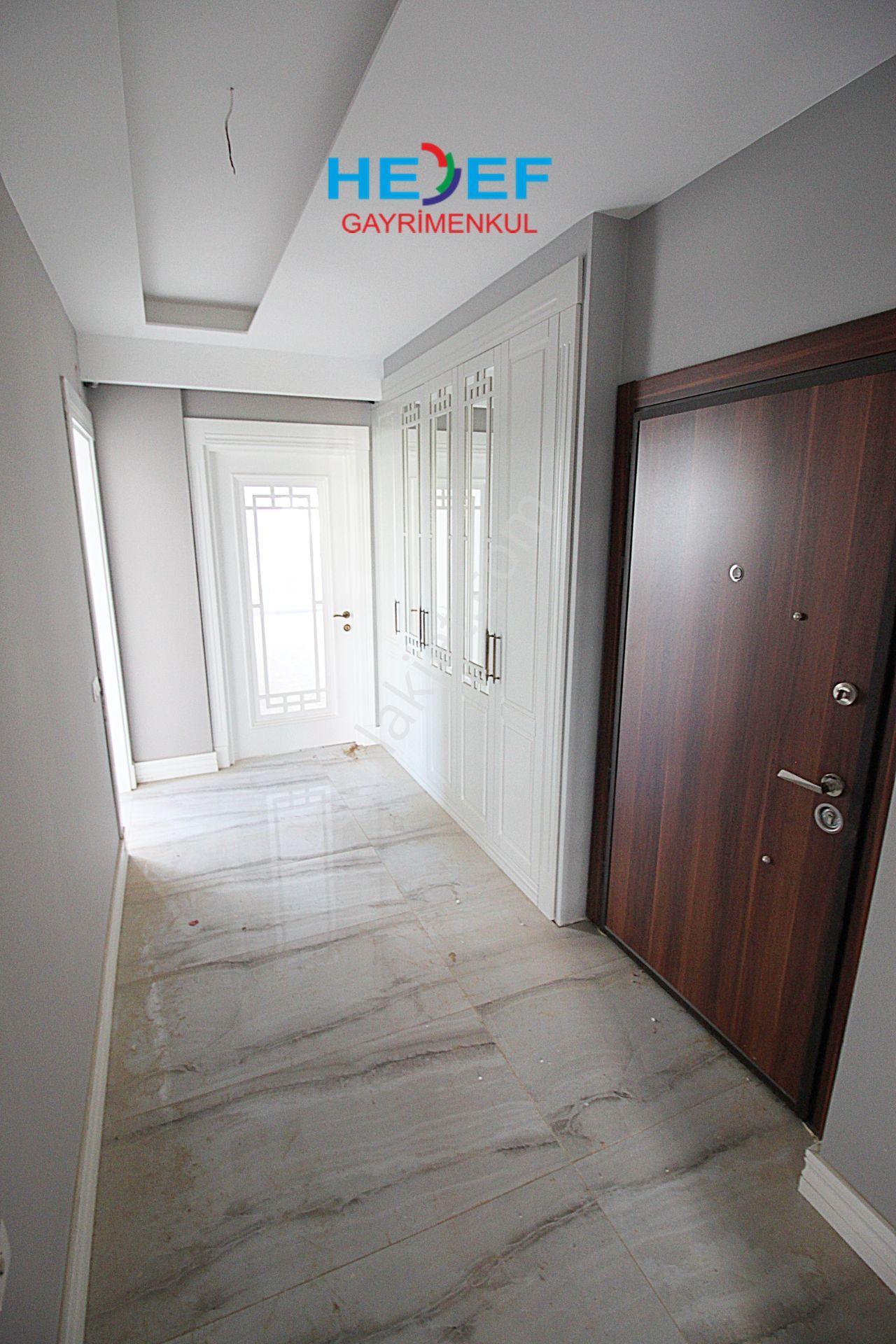 Hedef'ten Akeniz Mah'de Site İçerisinde Havuzlu 4+1 Daire - Görsel 15