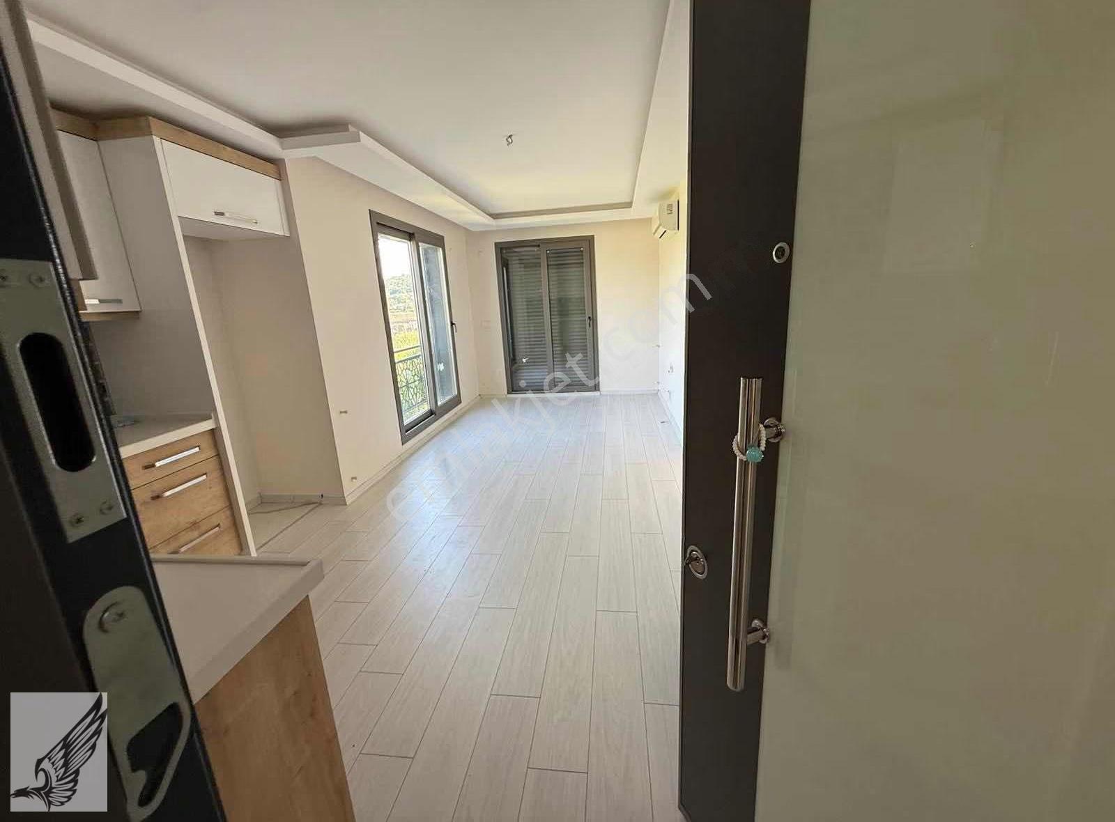 Sığacık Merkezde Marinaya Çok Yakın 1+1 Kiralık Daire - Görsel 12