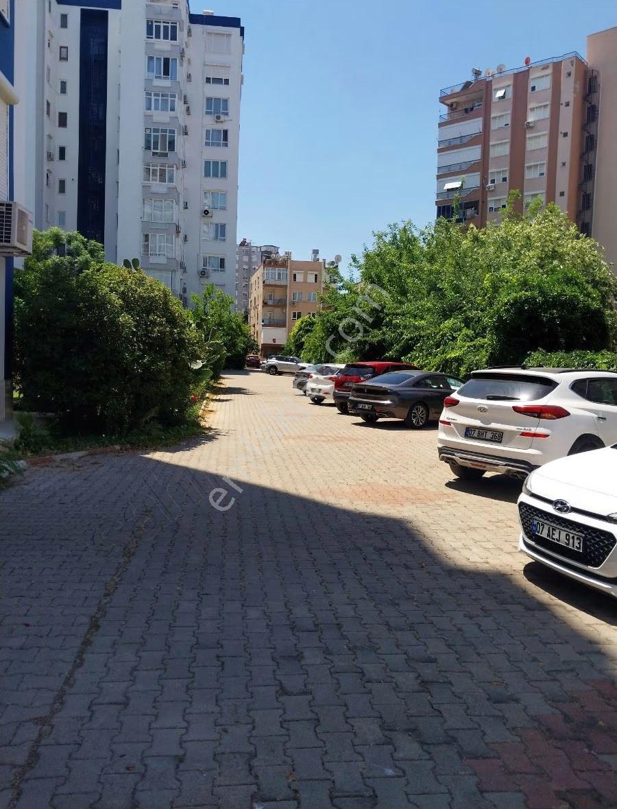 Satılık Site İçinde 200m2. 3+1 - Görsel 2