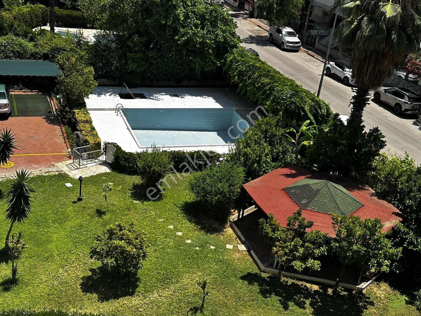 Çağlayan'da, Havuzlu Ve Nezih Bir Sitede, Kiralık Ferah Daire. - Görsel 26