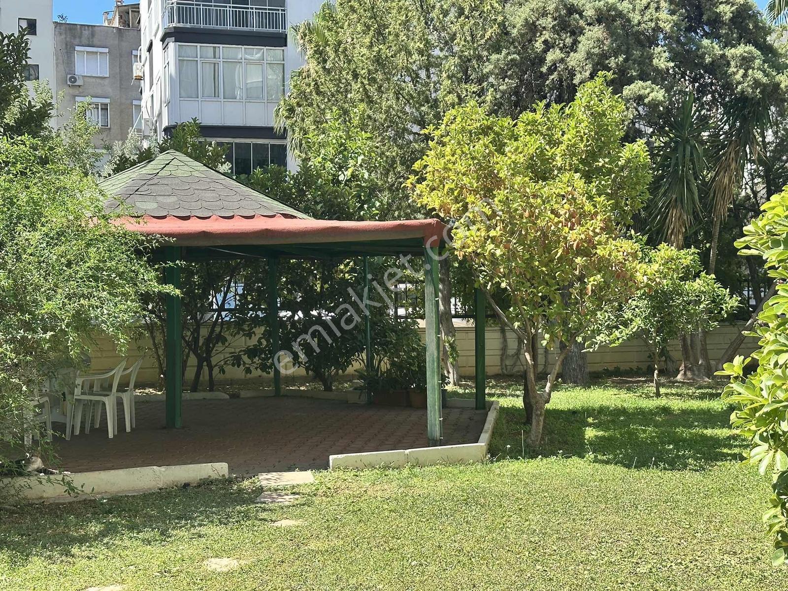 Çağlayan'da, Havuzlu Ve Nezih Bir Sitede, Kiralık Ferah Daire. - Görsel 21