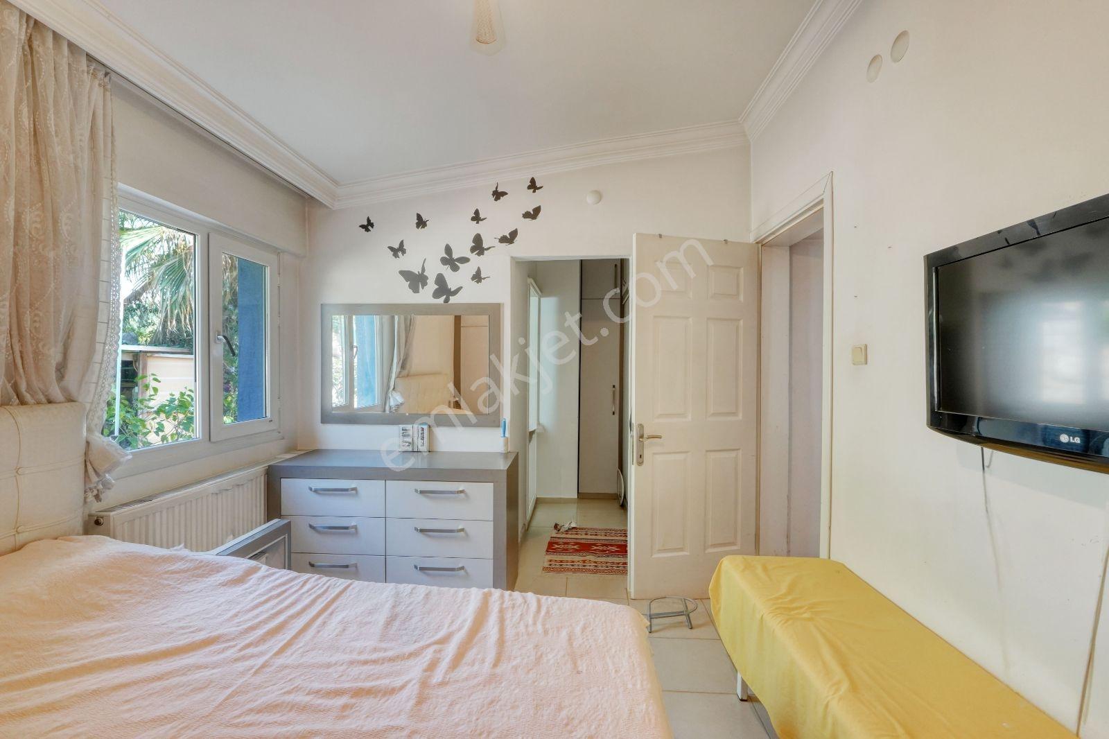 Seferihisar'da Lüks Müstakil Tapulu Villa - Görsel 25