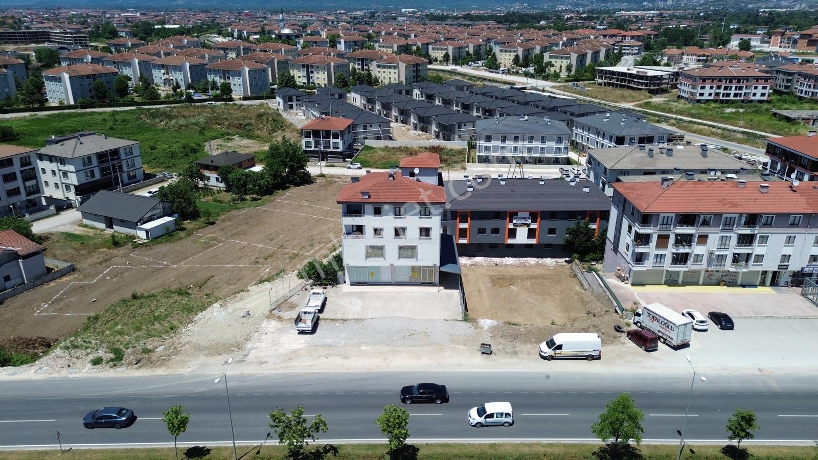 Yeni Bağlantı Yolu Kiralık 150+150 M2 Dükkan / Akmanoğlu Emlak - Görsel 5