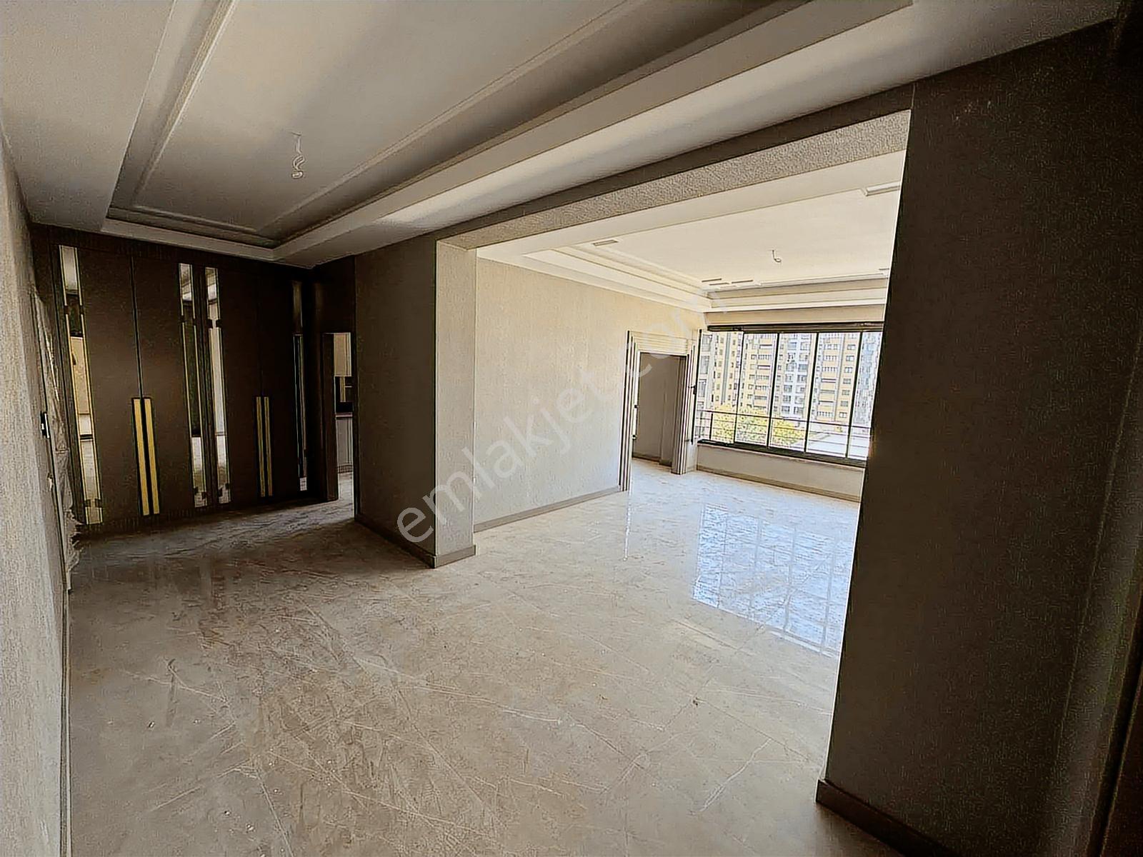 Metro Karşısı Pancarlı Mah. 3.5+1 Kiralık Daire Ultra Lüks - Görsel 26