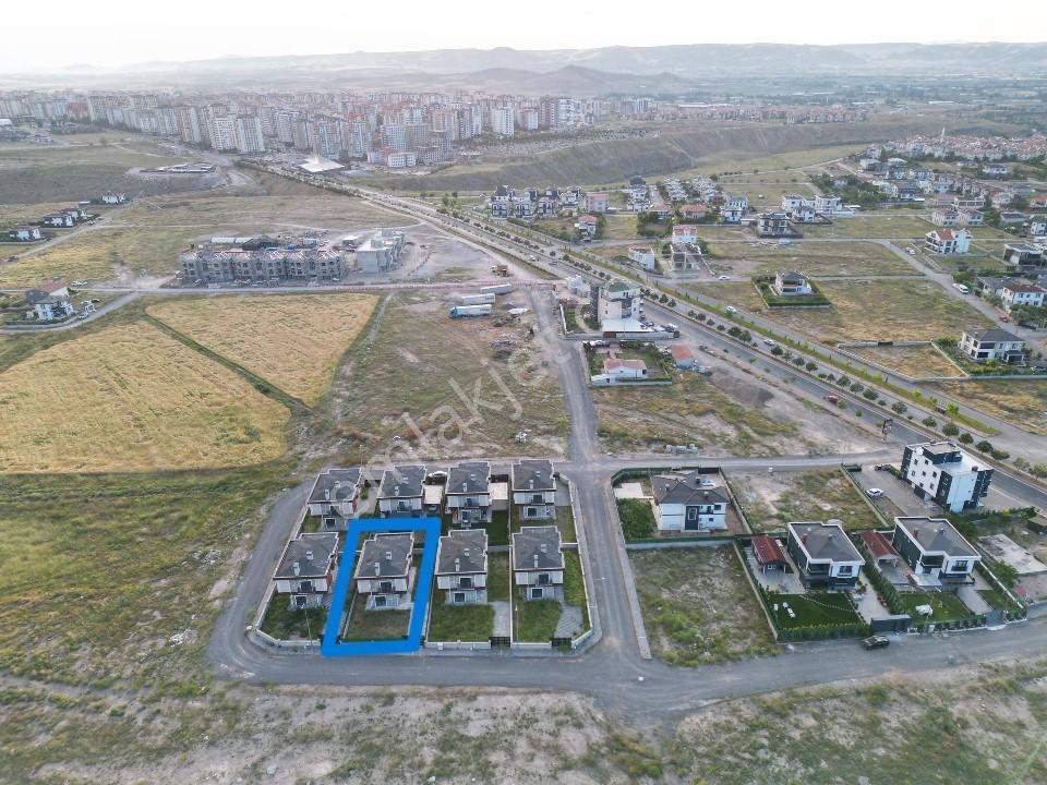 Gesi İldem Kiralık 4+1 Sıfır Villa - Görsel 22
