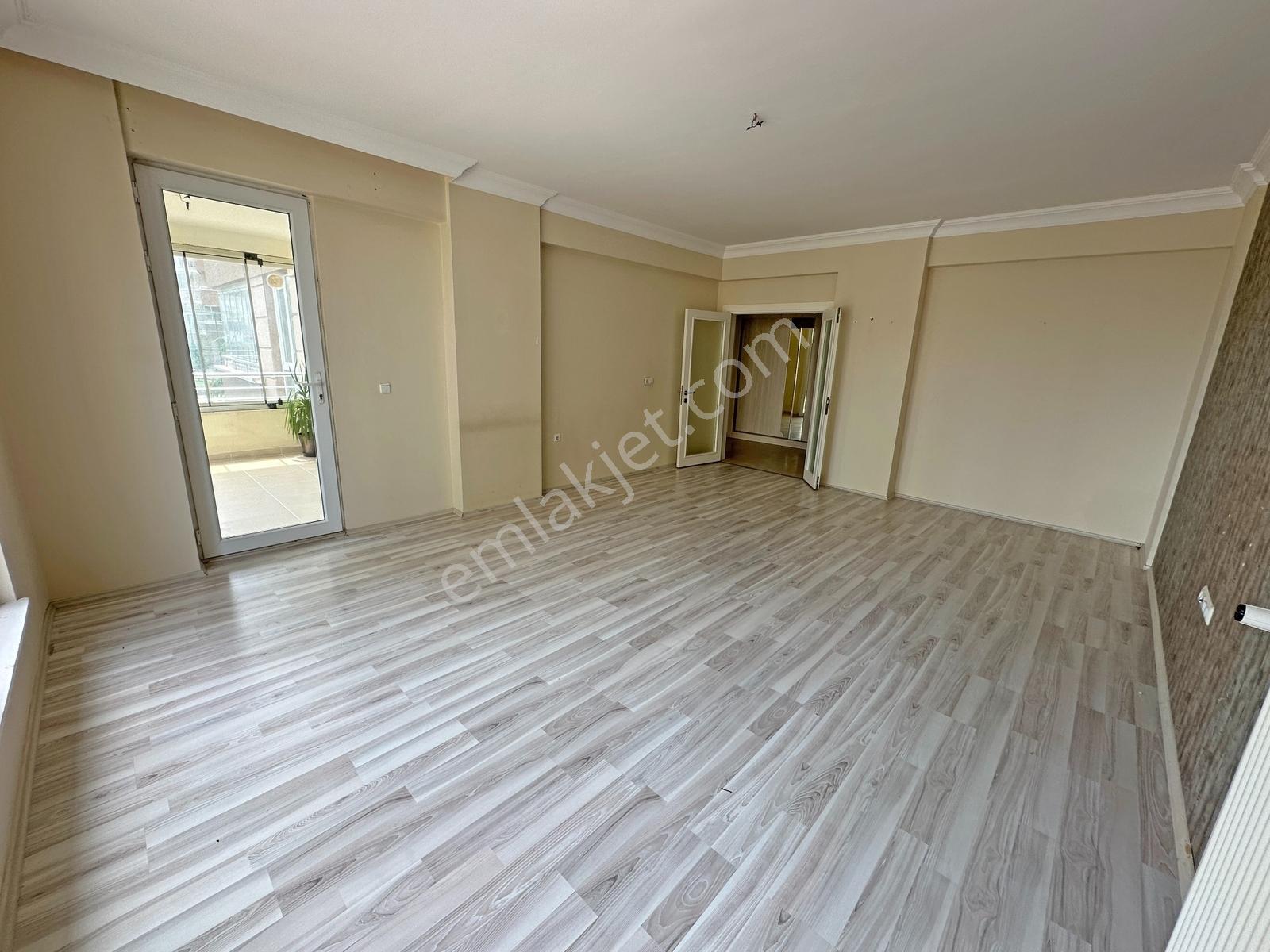 Atakum Çobanlı Mahallesi Korupark Sitesinde Satılık 3+1 Daire - Görsel 16
