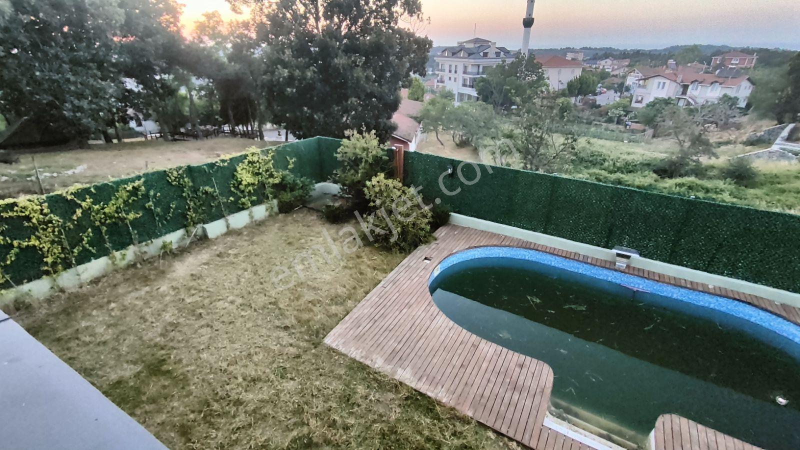 Şile Çayırbaşı'nda Müstakil Havuzlu Köşe Parsel Satılık A+ Villa - Görsel 9