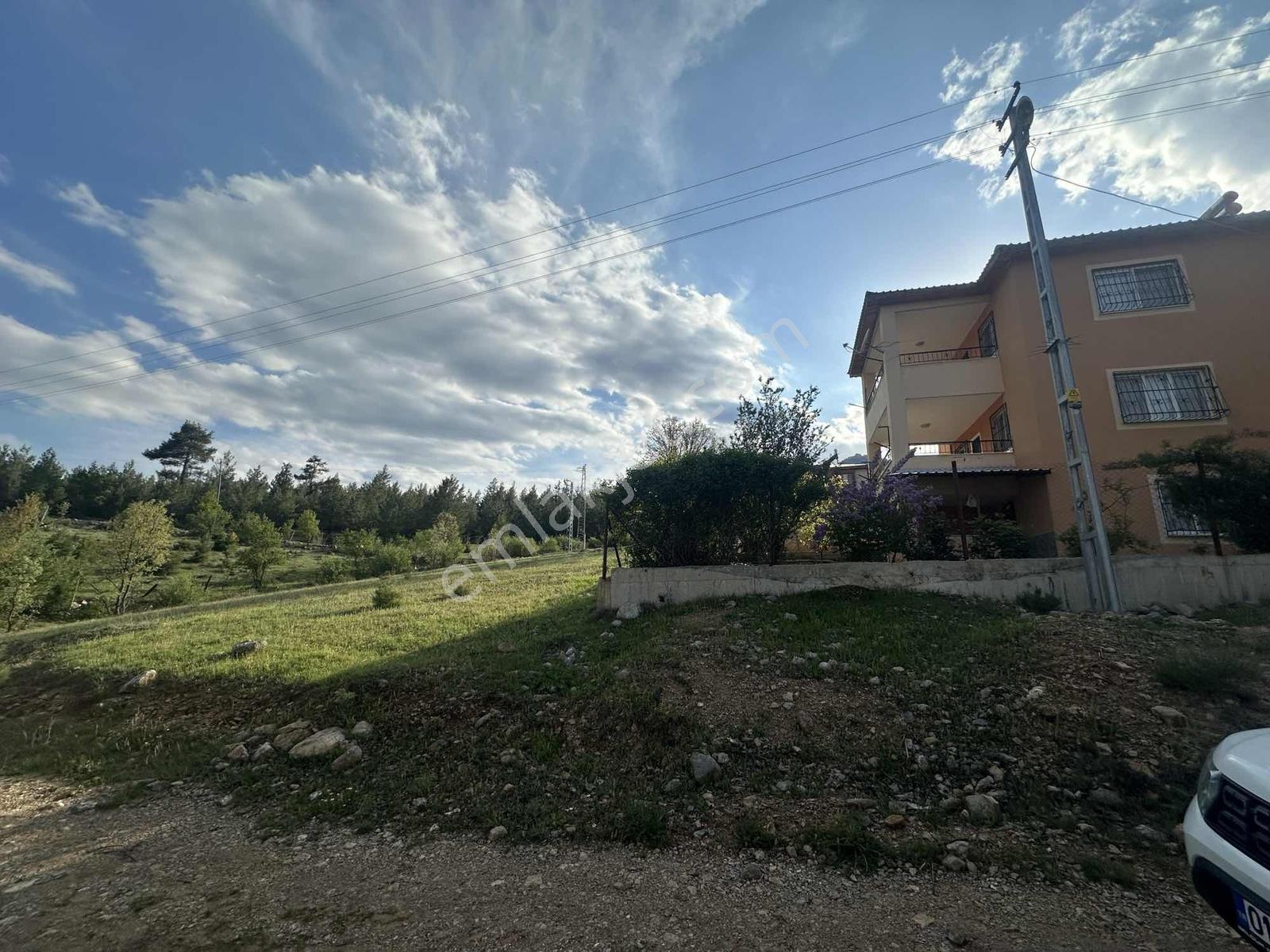 Pozantı Selçuk Emlaktan Hatıllı Mev. Sat. 370 M2 Arsa - Görsel 2