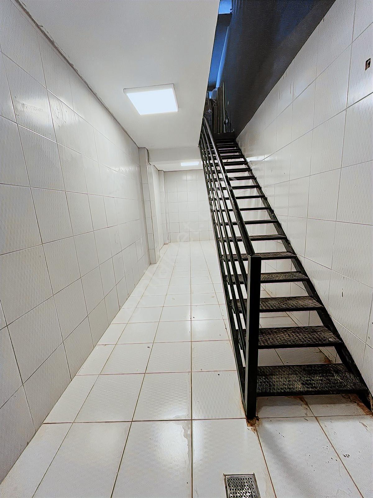 Poyraz'dan Erenköy Mahallesinde 3 Bölüm / 170m² Satılık Dükkan - Görsel 19