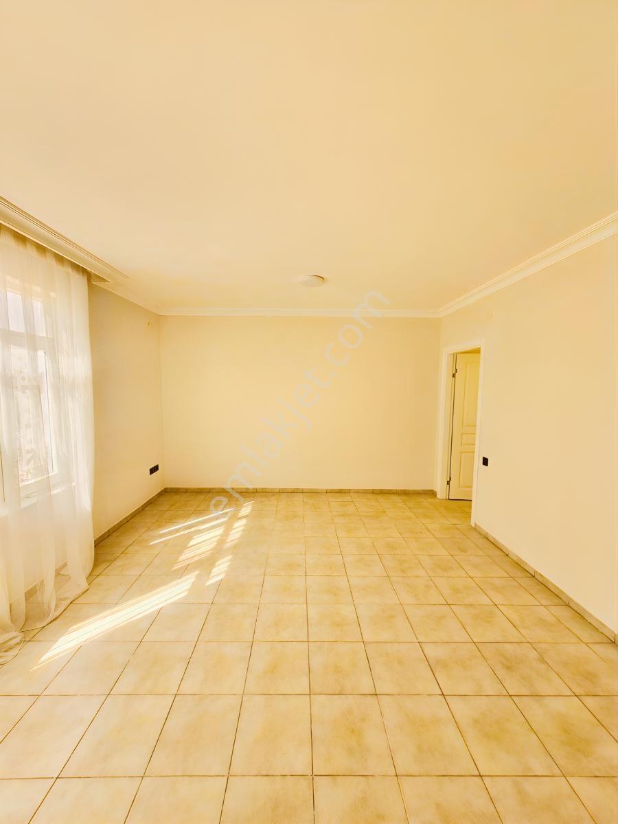 Poyraz'dan Tahılpazarı Mah. 1+1 70m² 2.kat Kiralık Ofis/daire - Görsel 5