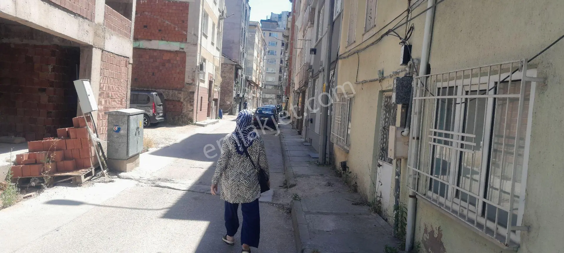 3.katlı Satılık Müstakil Ev - Görsel 2