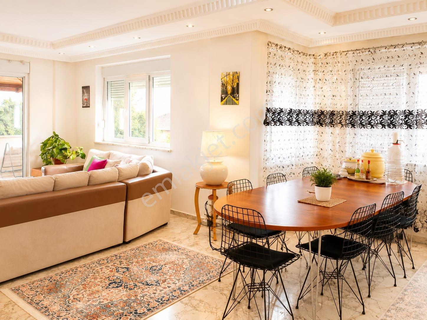 Alanya Tepe 3+1 Lüx Eşyalı 190m2 Kale Deniz Manzara Özel Otopark - Görsel 17