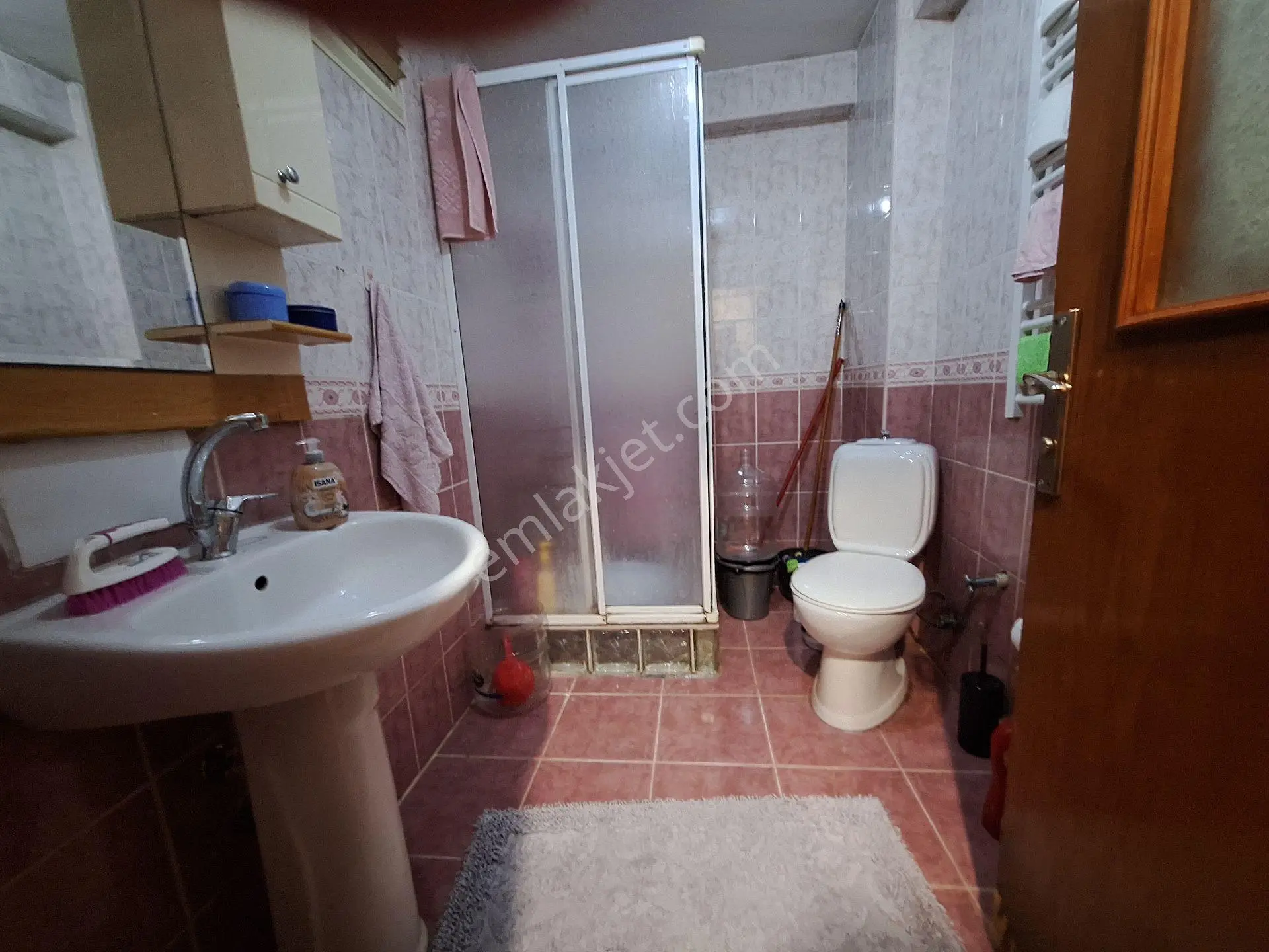Pendik Çamçeşme'de Satılık Merkezi Konumlu 3+1 Daire - Görsel 12