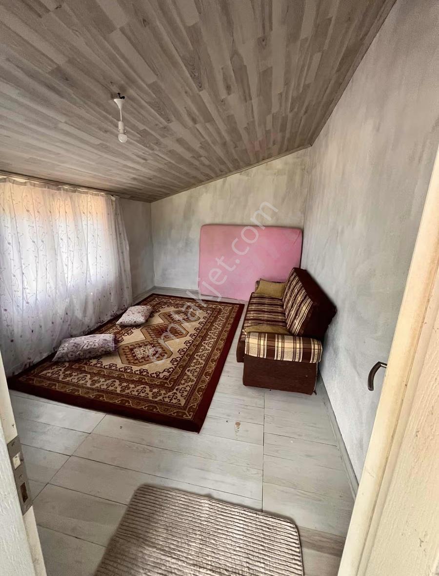Banaz Kavacık Köyünde 5238m2 Tarla İçinde 2katlı Ev - Görsel 9