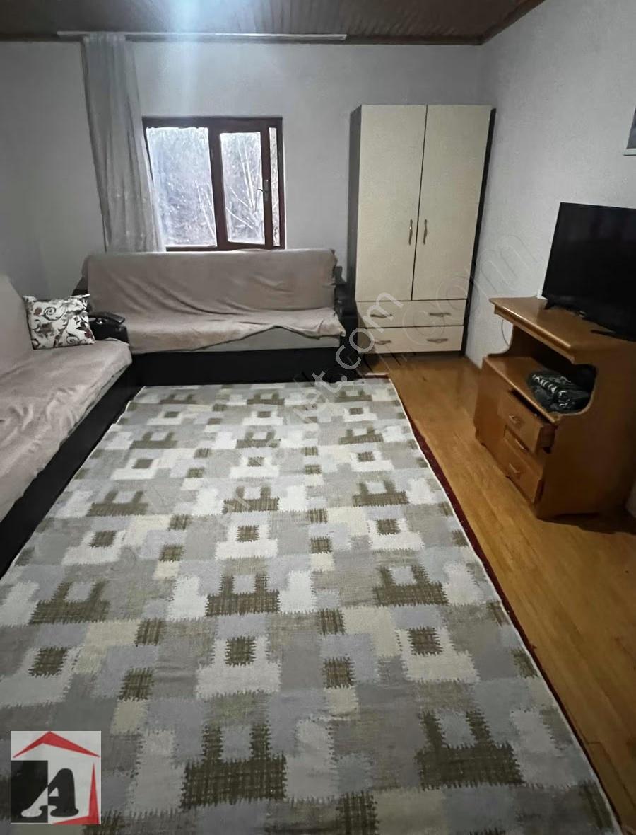 Kiralık Geniş Teraslı Çatı Katı - Görsel 5